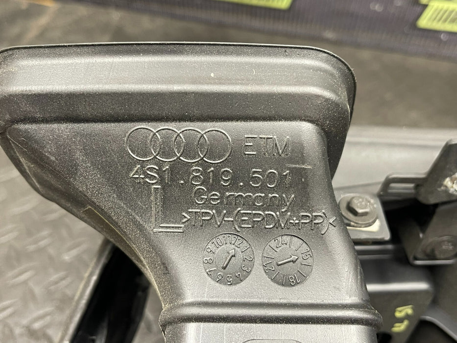2017 AUDI R8 AIR DUCT OEM 2018 4S1-819-501