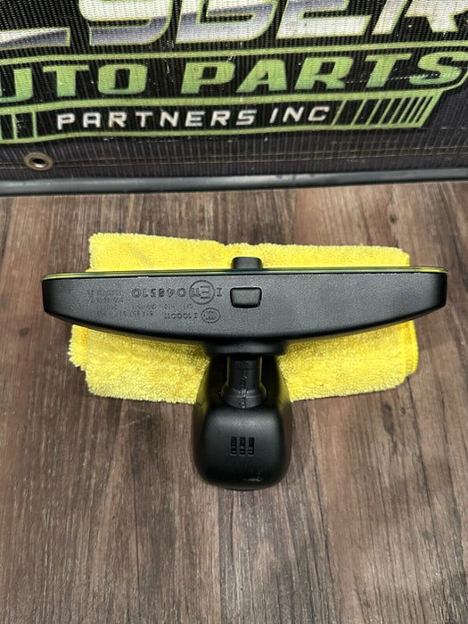 2017-18 AUDI R8 SPYDER REAR VIEW MIRROR W CAMERA OEM