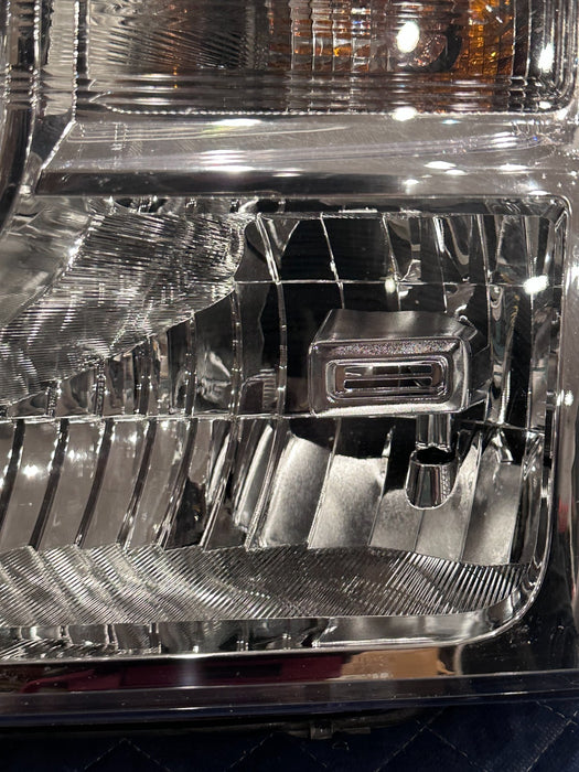 2020 2021 2022 FORD F250 F350 F450 LEFT DRIVER SIDE HALOGEN HEADLIGHT OEM