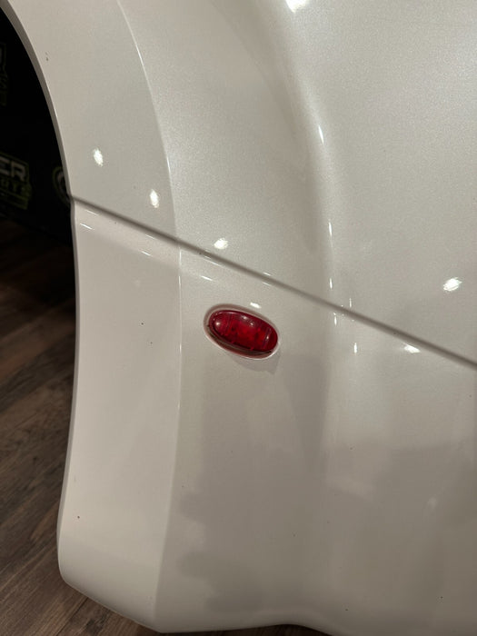 2017 2019 FORD F350 F450 LEFT DUALLY BED SIDE FENDER FLARE PEARL WHITE *UG* OEM