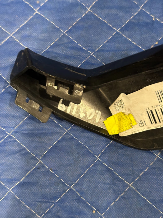 2024 BMW M3 M4 G80 G82 REAR BUMPER RIGHT DIFFUSER CORNER TRIM MOLDING OEM