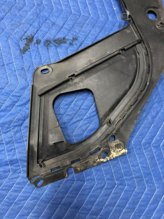 2011 BMW 550i F10 5 SERIES OEM FRONT RIGHT SUPPORT SEAL COVER 51757019804