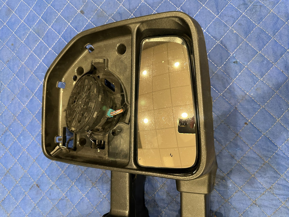 2017-2022 FORD F250 F350 F450 PASSENGER RIGHT TOW MIRROR BLISS OEM ~FIRE DAMAGE~