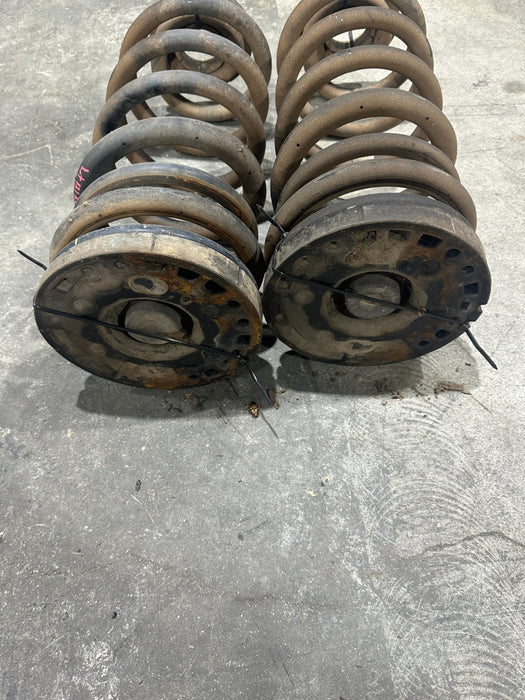 2015 DODGE RAM 2500 FRONT LEFT RIGHT SUSPENSION COIL SPRINGS OEM 68091216AA