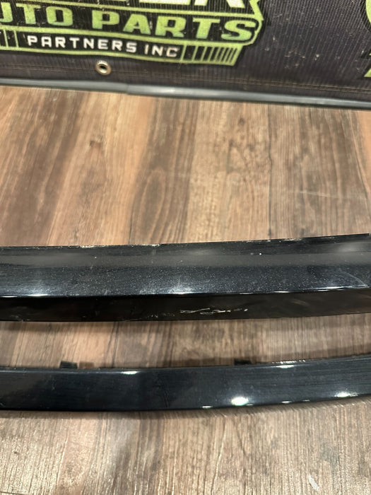 2024 FORD F350 LOWER GRILLE PANEL TRIM OEM PC3-8200-C *READ DESCRIPTION*