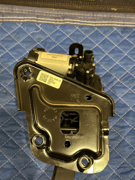 2023-24 FORD F350 ACCELERATOR GAS PEDAL OEM PC3C-9N736-CB