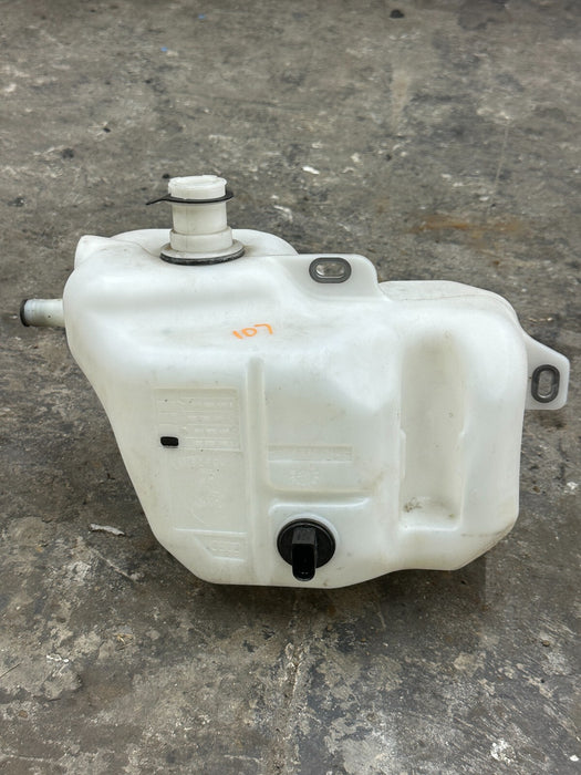 2014 AUDI R8 4.2L V10 OEM WINDSHIELD WASHER FLUID TANK RESERVOIR 423 955 449
