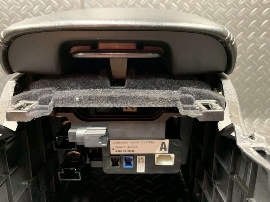 2014-2018 INFINITI Q50 CENTER CONSOLE OEM ARM REST