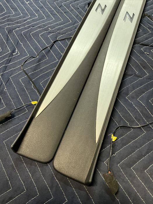 2016 NISSAN 370Z ILLUMINATED KICK PLATE SET LEFT RIGHT 2009-2020