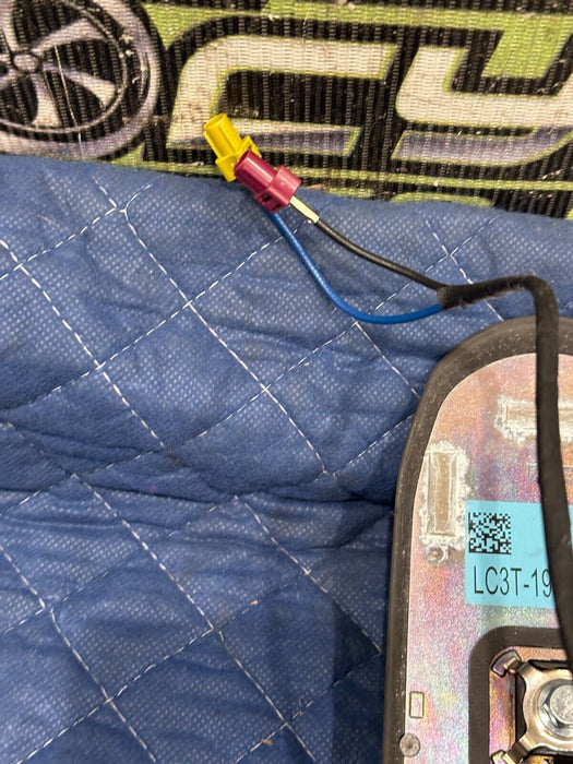 2020-2022 FORD F350 F450 LEFT & RIGHT RADIO GPS/NAVI ROOF ANTENNA PAIR OEM