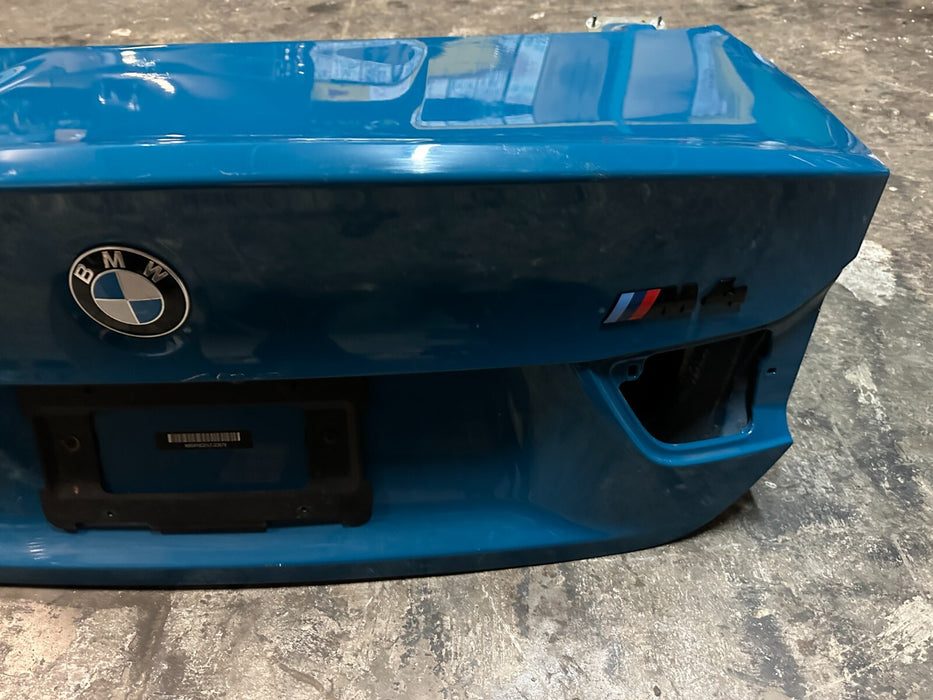 2015-2020 BMW M4 F82 REAR TRUNK DECK LID LAGUNA SECA BLUE 448 ~DAMAGE~