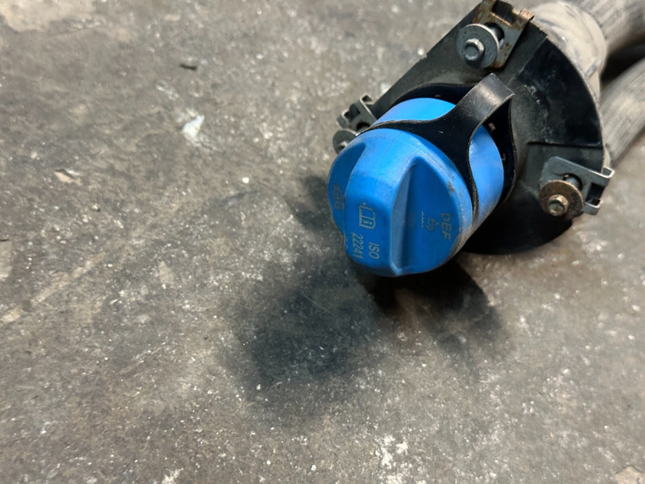 2017-2019 FORD F250 F350 F450 DEF FILLER NECK TUBE SHORT WHEEL OEM HC34-5j232-AD