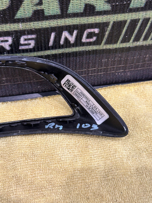 2021 AUDI R8 RIGHT DOOR PANEL CARBON FIBER AIR VENT TRIM OEM *HEAT FLAWS*