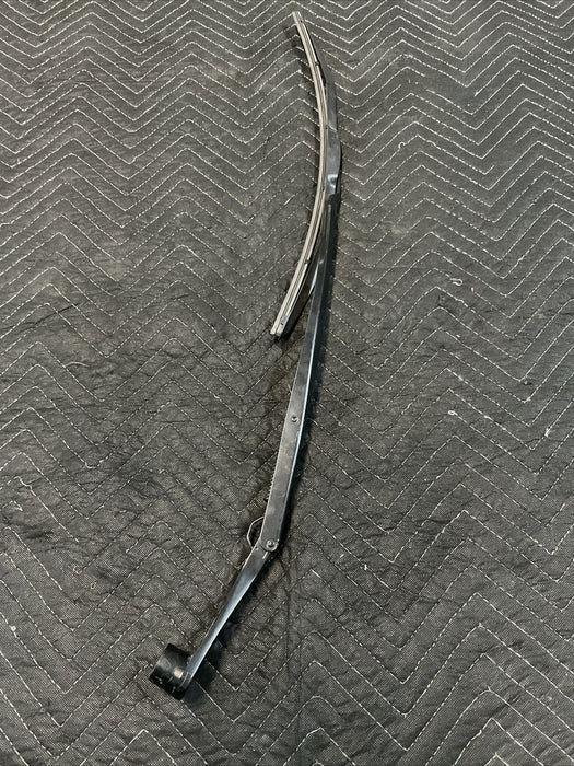 2016 DODGE CHARGER HELLCAT WINDSHIELD WIPER RIGHT PASSENGER SIDE OEM