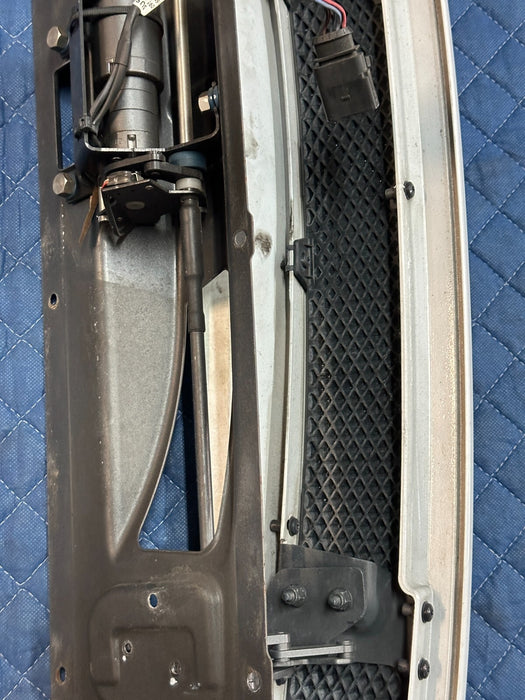 2008-2015 AUDI R8 V10 COUPE REAR SPOILER WING ASSEMBLY WHITE ~MINOR COSMETIC~