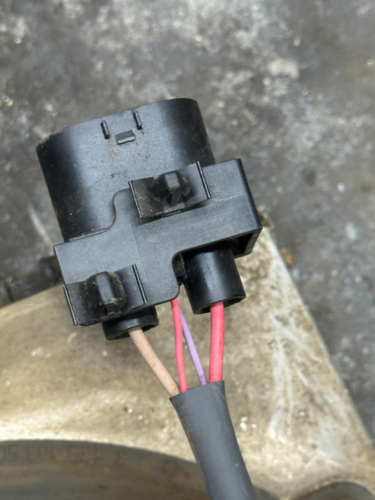 2014 AUDI R8 FRONT RIGHT PASSENGER RADIATOR 420 121 252 ASSEMBLY ~DAMAGE!!~