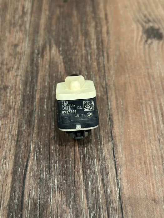 2020 BMW M4 F82 FRONT DOOR IMPACT SENSOR OEM 9217711