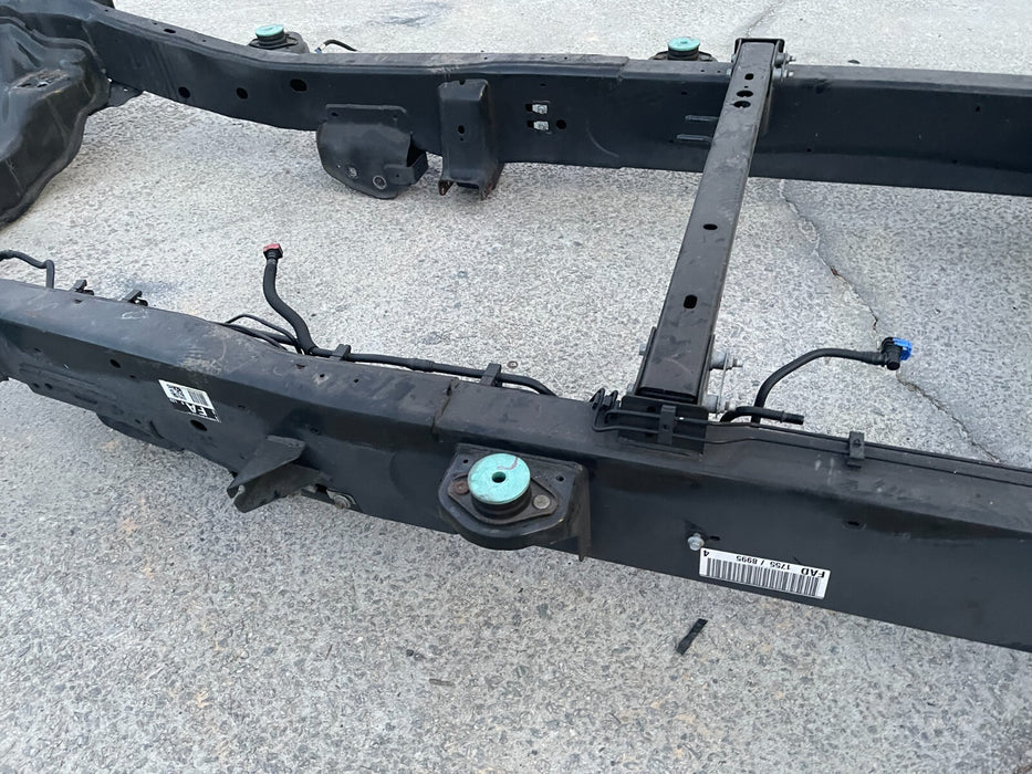 2017 2018 2019 FORD F250 F350 CREW CAB DIESEL 4X4 SHORT BED FRAME 160" WB