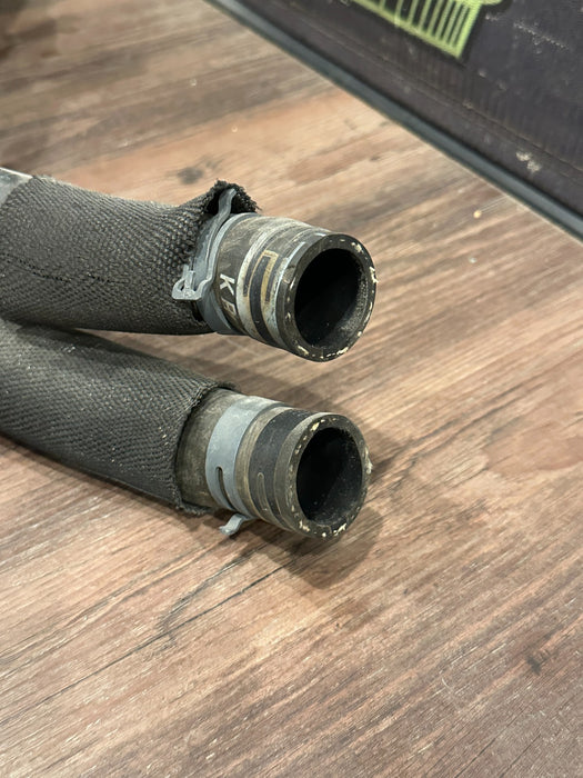 2017 AUDI R8 FRONT RIGHT RADIATOR COOLANT HOSE PIPE ASSEMBLY OEM 4S0 121 064