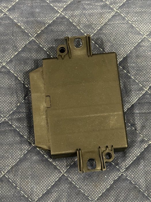 2014 AUDI R8 V10 OEM PARKING ASSIST DISTANCE SENSOR CONTROL MODULE 8P0 919 475 Q