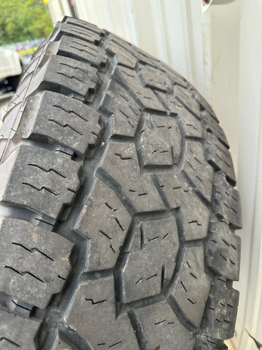 18x8 Ford F250 F350 8x170 Tremor Factory Wheels 37" Toyo Tires