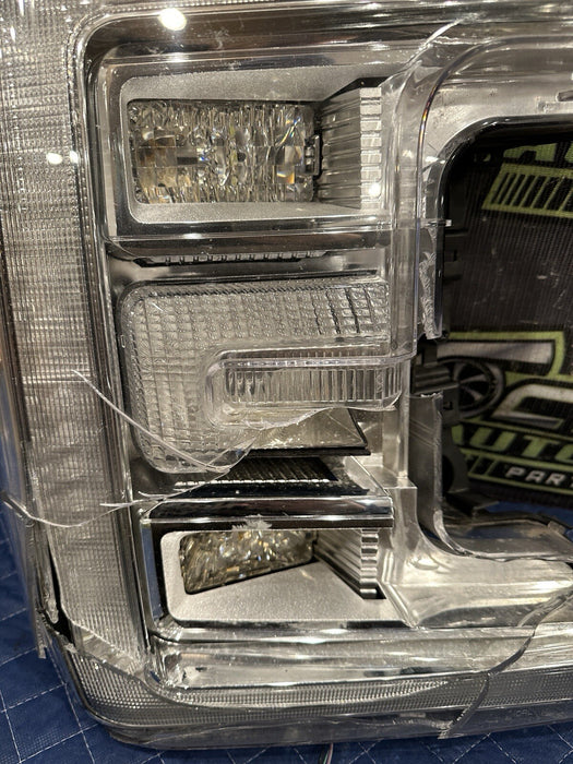 2017-2019 FORD F250 F350 F450 RIGHT PASSENGER LED HEADLIGHT OEM ~DAMAGE~