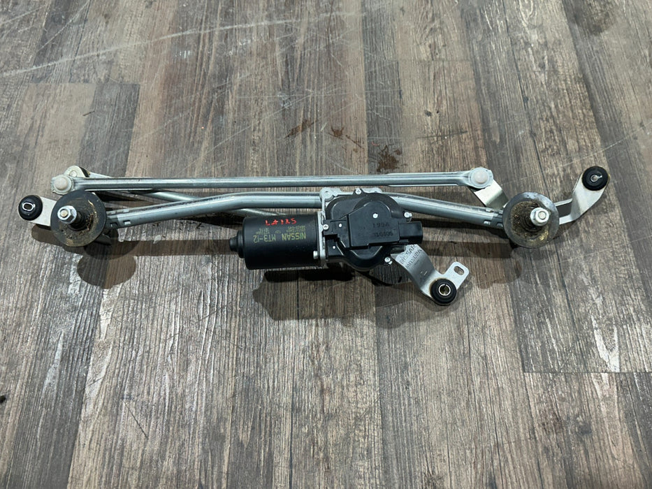 2013 NISSAN 370Z FRONT WINDSHIELD WIPER MOTOR ASSEMBLY OEM