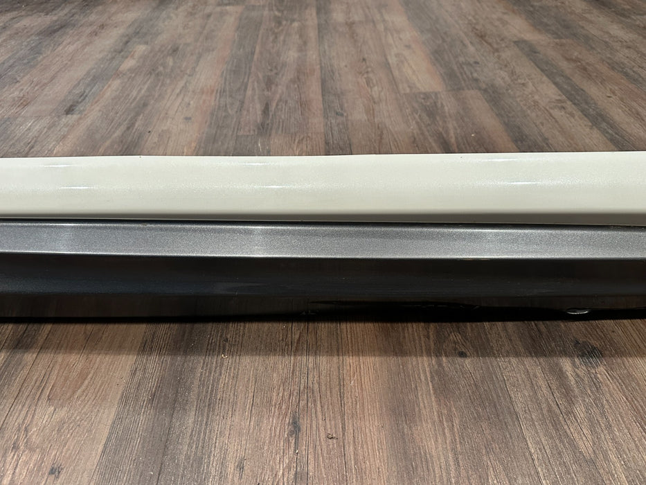 2014 NISSAN 370Z NISMO V1 RIGHT SIDE SKIRT ROCKER PANEL OEM *DENTS/FLAWS 8-19*