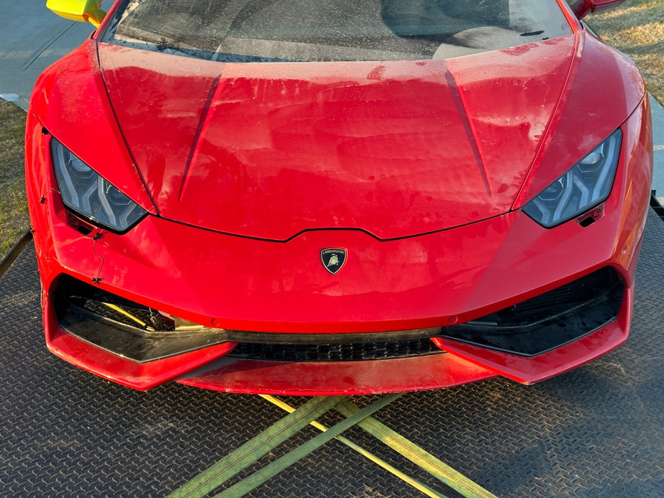 2015 2016 2017 2018 2019 LAMBORGHINI HURACAN LP 610 FRONT BUMPER COVER OEM RED