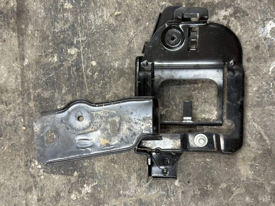 2024 FORD F250 F350 LEFT REINFORCEMENT BRACKET OEM HC3B 16K196