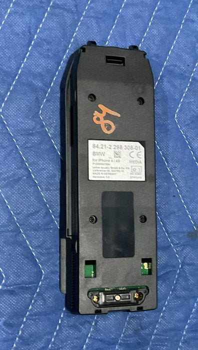 2011 BMW 550i F10 5 SERIE IPHONE 4 MEDIA SNAP-IN ADAPTER CRADLE DOCK 84212298308