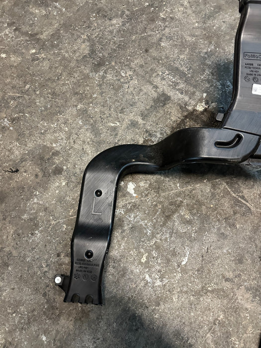 2024 FORD F250 F350 DIESEL UNDER DRIVER SEAT AIR FLOW DUCT TUBE OEM PC3B 18C464