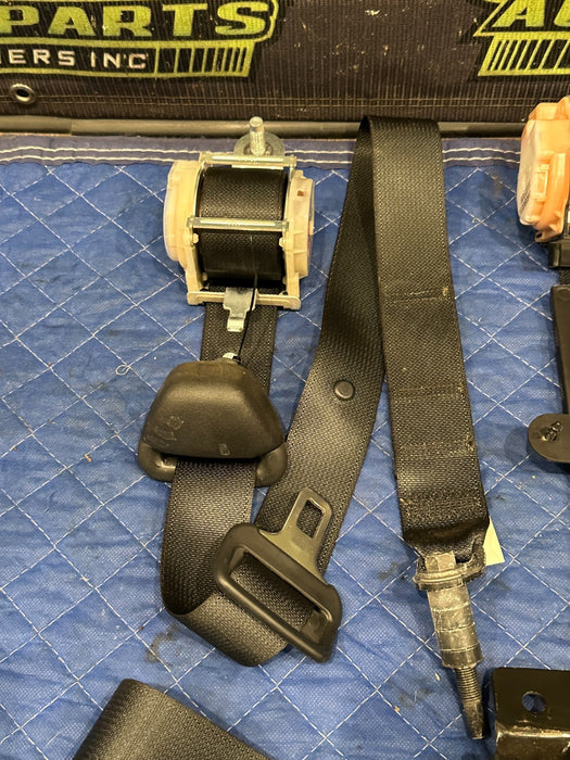 2017 NISSAN TITAN XD REAR LEFT RIGHT MIDDLE SEATBELT SET OEM