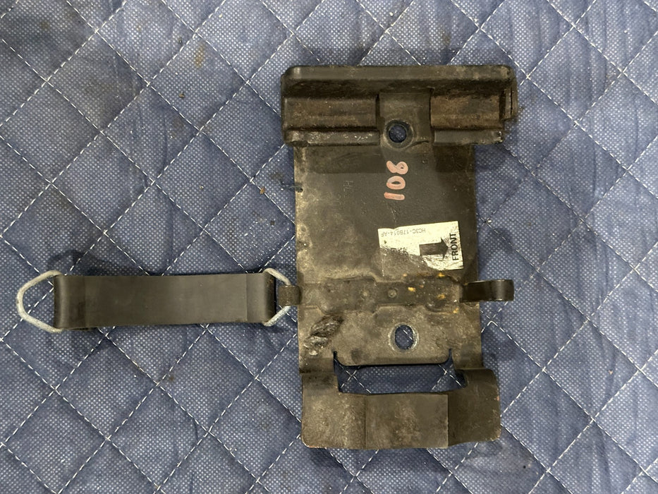 2018-2020 FORD F250 F350 SPARE TIRE JACK FLOOR RETAINER BRACKET HC3C 17B014 HA