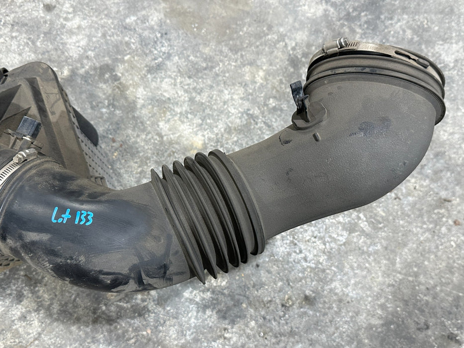 2017-2019 FORD F250 F350 F450 AIR FILTER INTAKE ASSEMBLY OEM