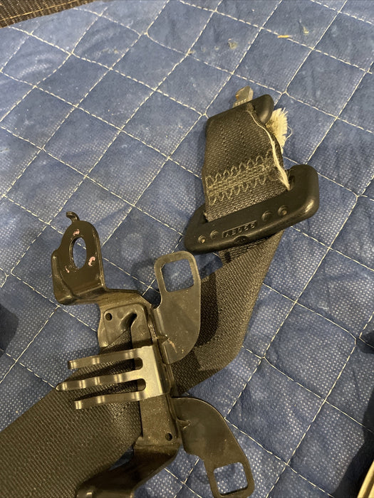 2014 TOYOTA PRIUS V REAR LEFT RIGHT MIDDLE SEAT BELT SEATBELT SET OEM~WEAR~