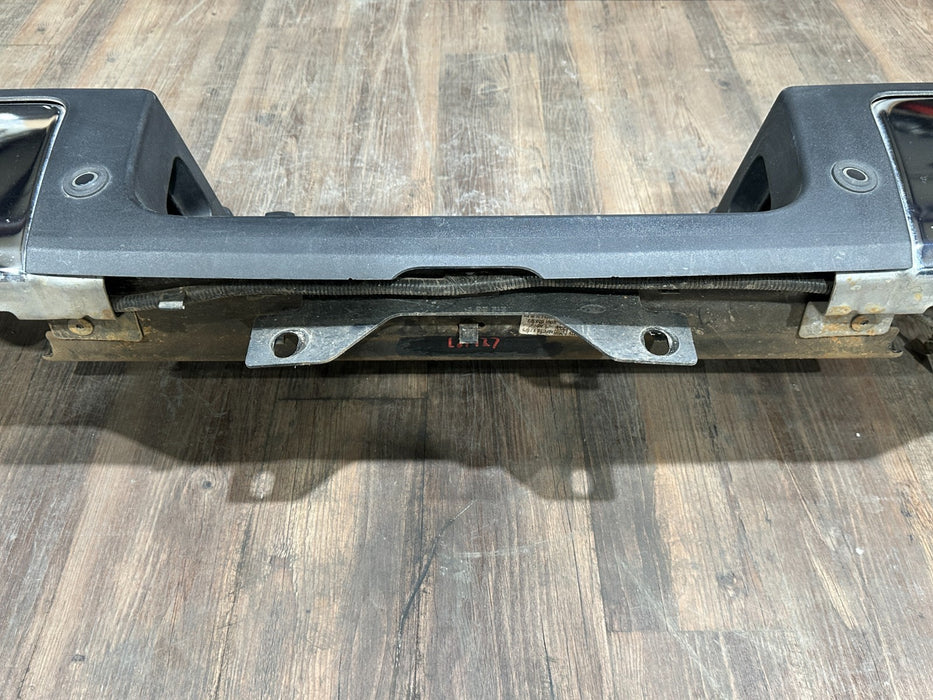 2023-2025 FORD F250 F350 F450 KING RANCH REAR CHROME BUMPER W SENSORS OEM *#9*