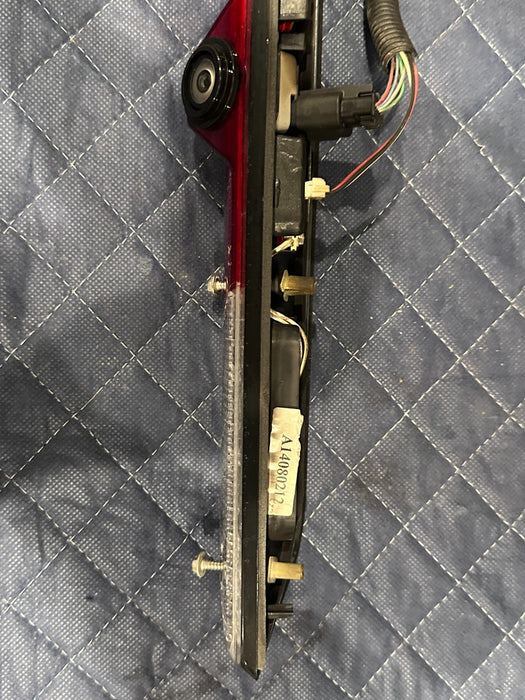 2017-2019 FORD F250 F350 REAR CAB THIRD BRAKE LIGHT W/ CAMERA & PIGTAIL OEM