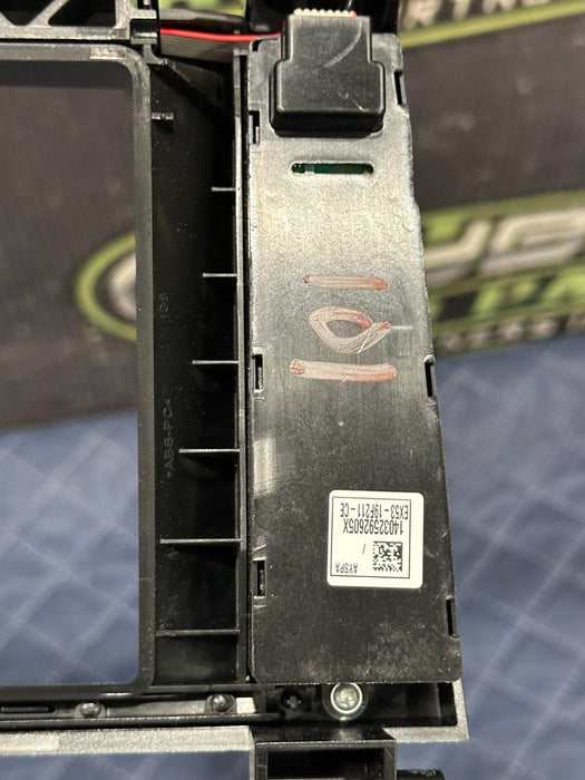 2015 JAGUAR F TYPE RADIO DISPLAY SCREEN SURROUND BEZEL TRIM EX53 19F211 CE