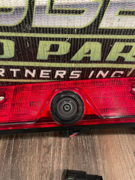 2022 FORD F350 F450 SUPERDUTY 3RD THIRD BRAKE LIGHT W/ CAMERA & PIGTAIL OEM