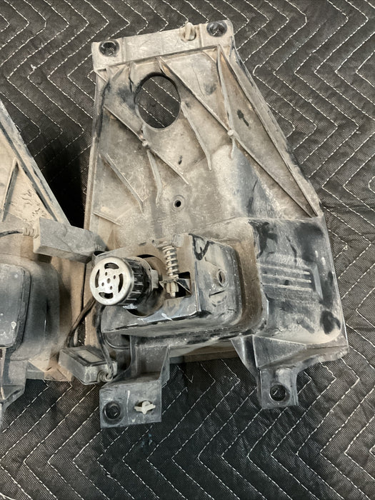 2017-2019 FORD F250 F350 F450 PLATINUM FRONT BUMPER FOG LIGHTS OEM