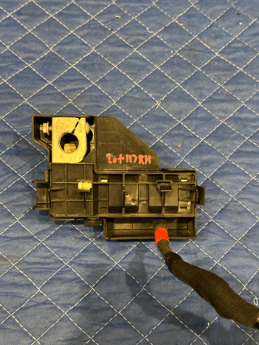 2021 RAM 2500 LARAMIE RIGHT POSITIVE BATTERY TERMINAL FUSE BOX OEM