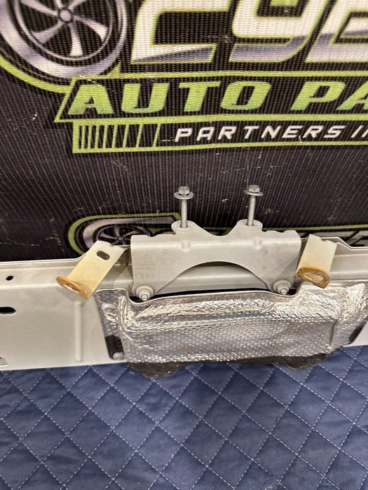 2017-18 AUDI R8 SPYDER PLUS REAR FASTENING BEAM MOUNT BRACKET OEM 4S8 813 219 G