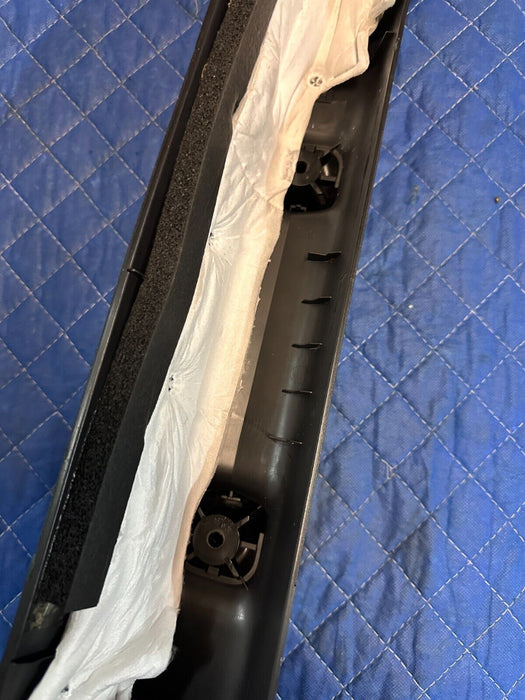 2019 2020 FORD F250 F350 F450 PLATINUM PASSENGER RIGHT A-PILLAR TRIM OEM