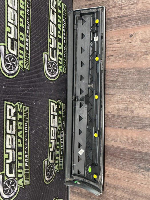 2020 AUDI RS Q8 REAR RIGHT LOWER DOOR MOLDING CARBON FIBER TRIM OEM 4M8 853 970