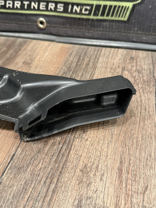 2024 BMW M3 M4 G80 G82 RIGHT WATER DRAIN CHANNEL TUBE OEM 7427858