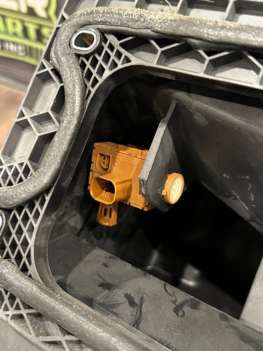 2021 AUDI R8 INTAKE AIR DUCT OUTLET MANIFOLD OEM 4S1 815 459