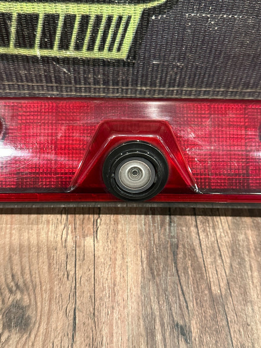 2017-2019 FORD F250 F350 F450 THIRD 3RD BRAKE LIGHT W PIGTAIL OEM