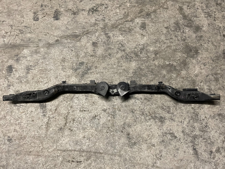 2012 DODGE RAM 3500 MEGA CAB RADIATOR SUPPORT UPPER TIE BAR W/ HORNS OEM