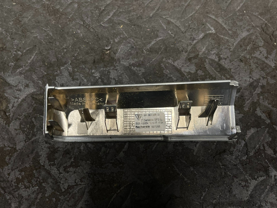 PORSCHE 718 982 BOXSTER S DASH TRIM OEM 991-552-388-03